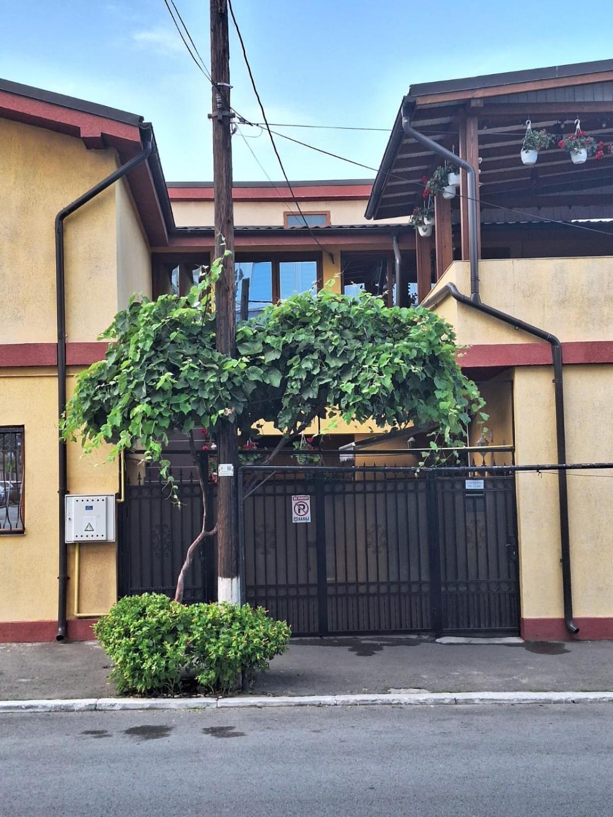 Vila Trandafir Constanta Luaran gambar